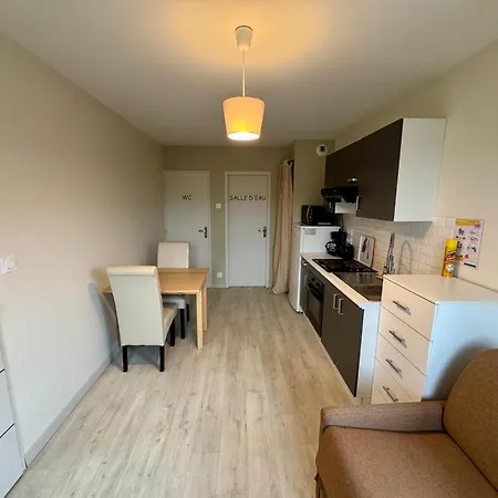 Domaine Des 5 Roses - Rose Blanche Διαμέρισμα Vendrennes